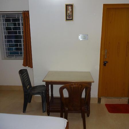 Harsh & Yash Guest House Бодх-Гая Экстерьер фото