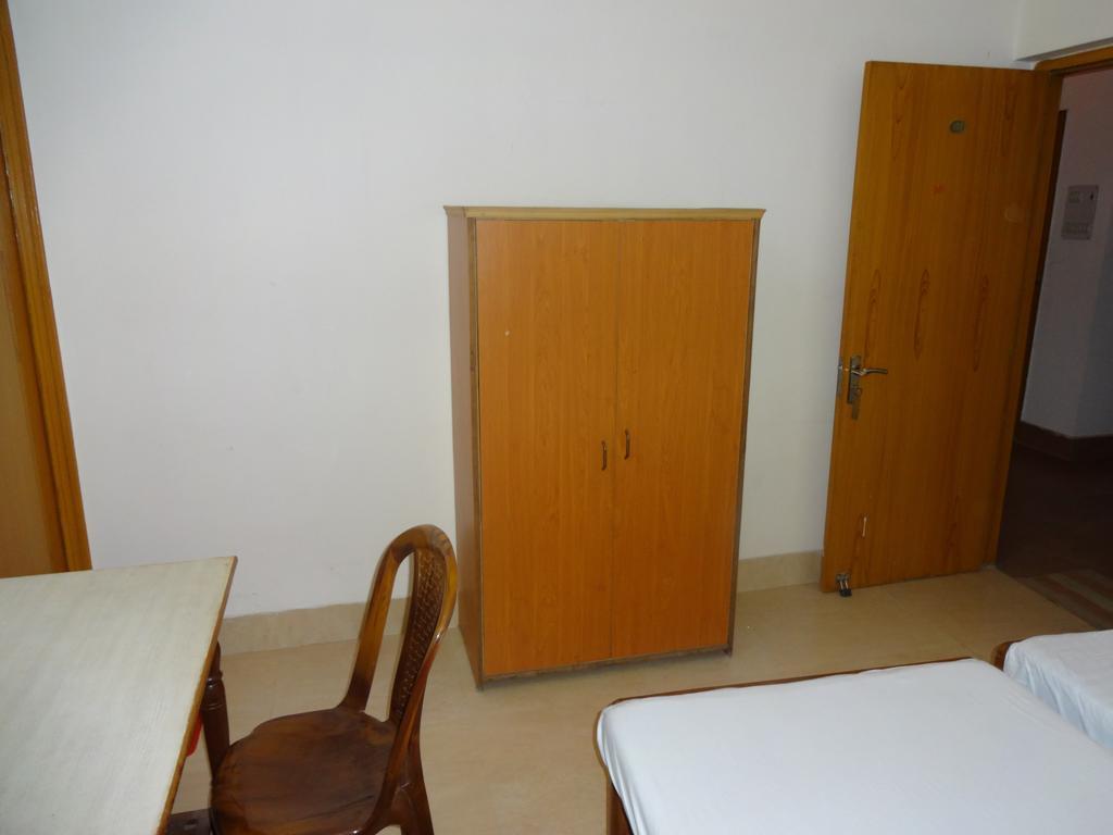 Harsh & Yash Guest House Бодх-Гая Номер фото
